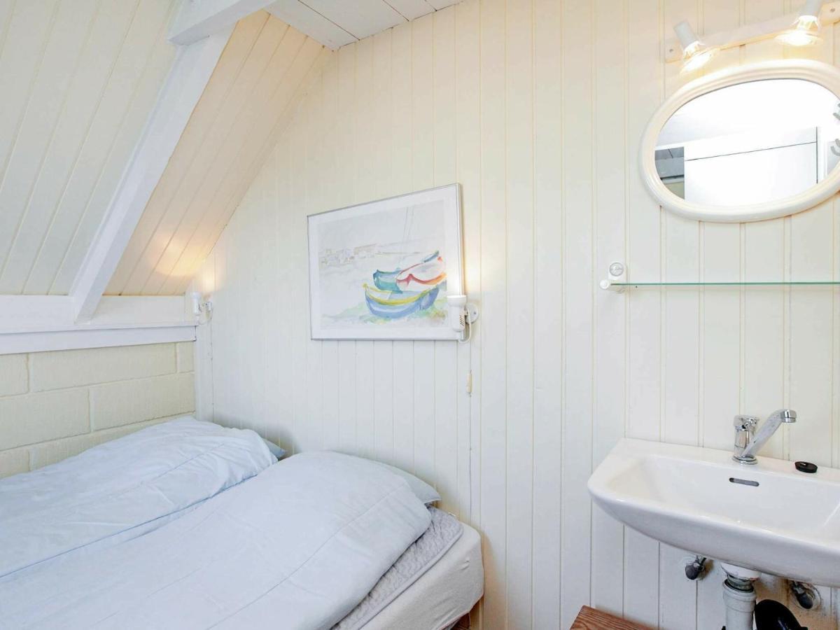 6 Person Holiday Home In Ringk Bing Ringkøbing Extérieur photo