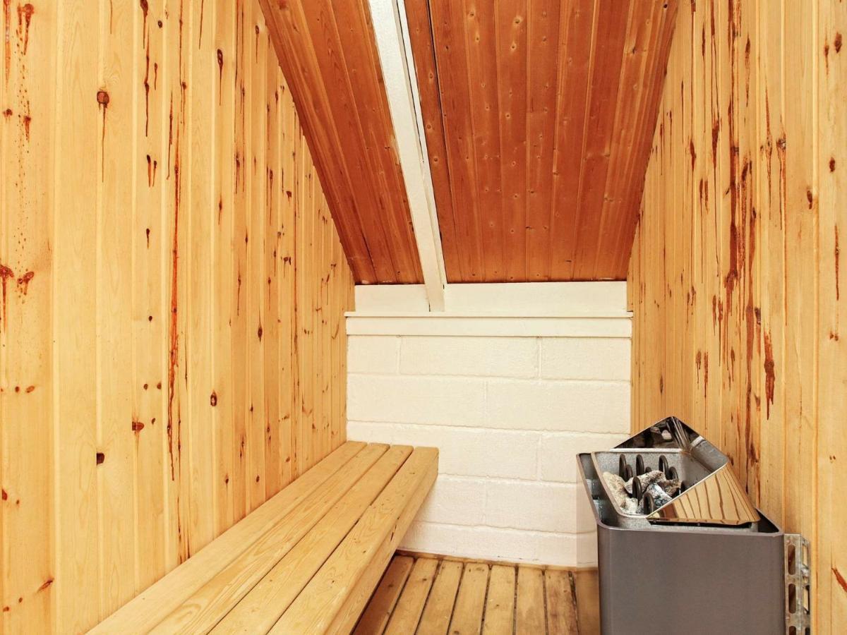 6 Person Holiday Home In Ringk Bing Ringkøbing Extérieur photo